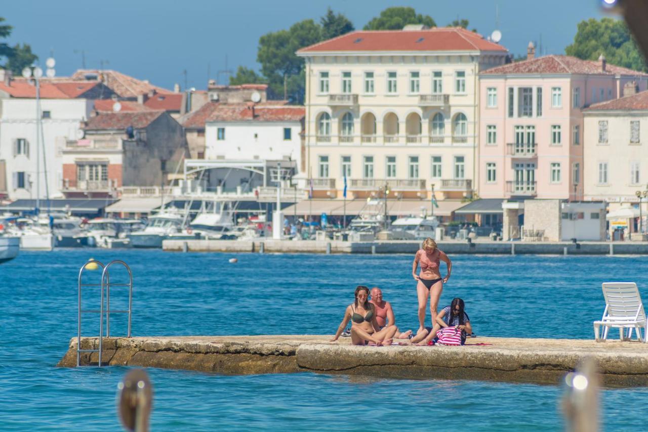 Alice Rooms Porec Exterior photo